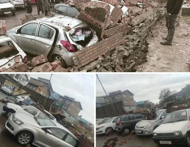 Wall Collapses at JLNM Hospital Parking, Several Vehicles Damaged