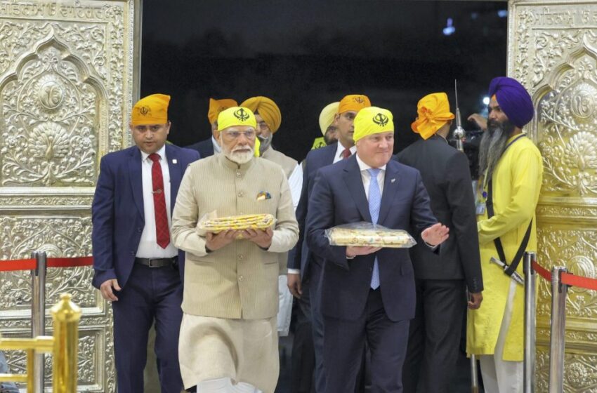  PM Modi, New Zealand Counterpart Luxon Visit Gurdwara Rakab Ganj Sahib In Delhi