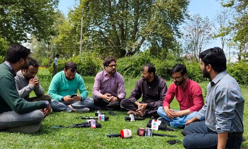  MLA Sonawari Faces Backlash for Misbehaviour with Media Persons; Journalists Boycott Event