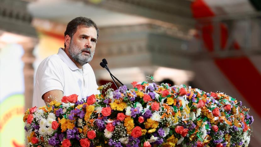  In BJP’s model money is in hands of select rich, while Congress gives to poor: Rahul Gandhi