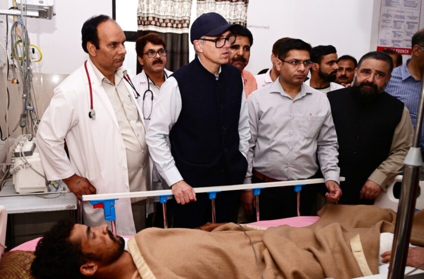  CM Omar Abdullah visits Poonch, assures support to victims of cross-border shelling