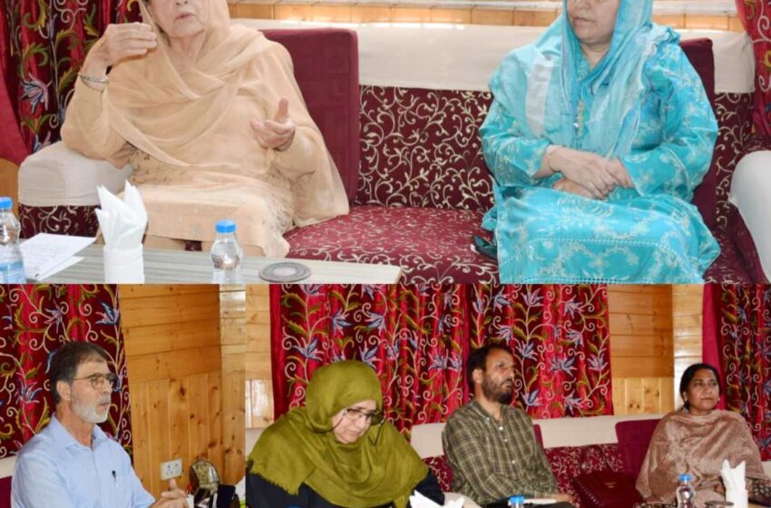  Sakeena Itoo visits Madri Meherban Welfare Institute Srinagar, reviews its functioning