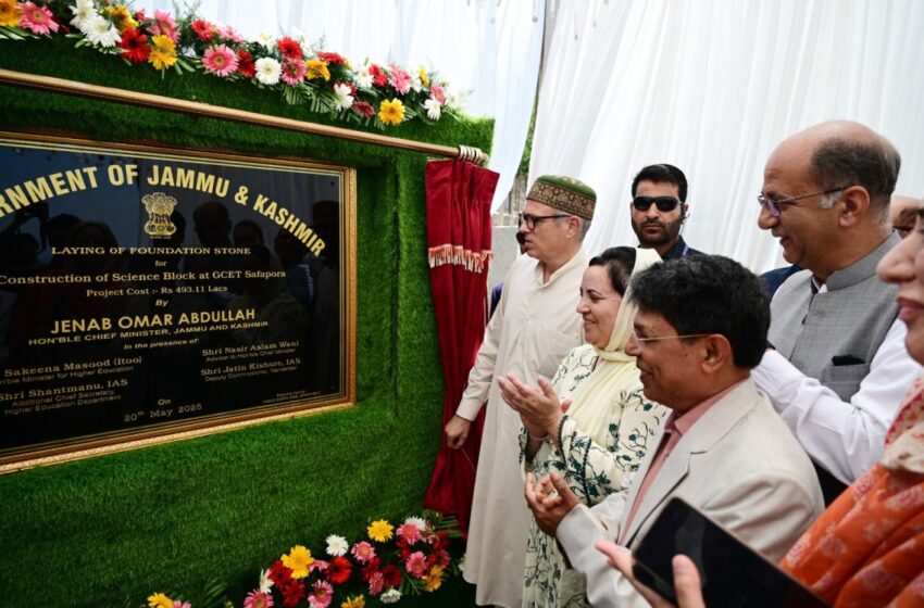  CM Omar Abdullah unveils key development projects, lays foundation for new works in Ganderbal