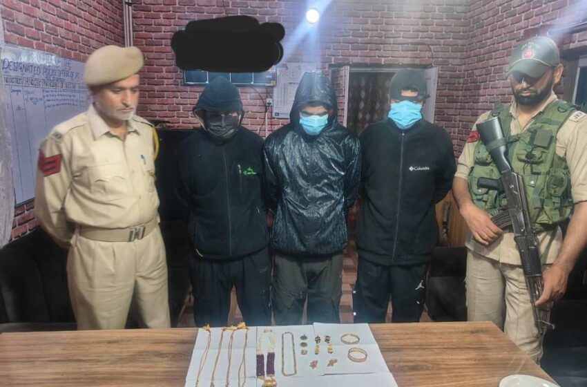  Police Cracks Gold Theft Case in Srinagar; Accused Arrested And Stolen Items Worth Lakhs Recovered
