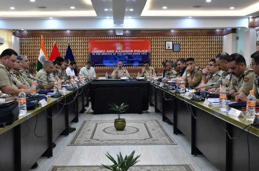  Ahead of SANJY-2025, DGP J&K Chairs Joint Meeting at PCR Kashmir