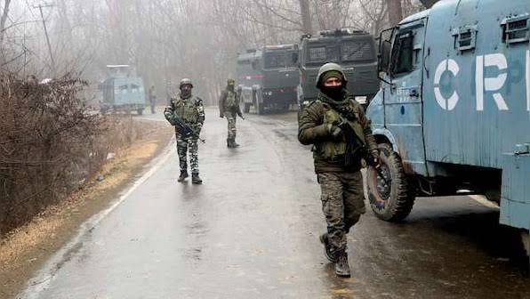  Militant Associates Held with Arms in North Kashmir’s Bandipora, Case Registered under UAPA